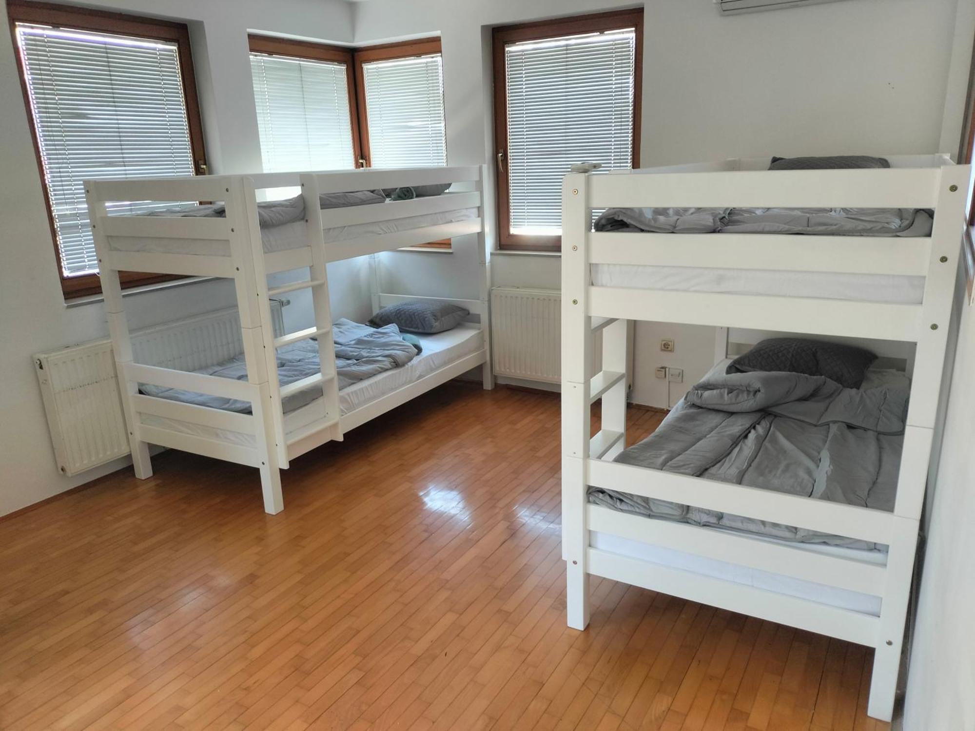 Exotic Nature Hostel Sarajevo Ngoại thất bức ảnh